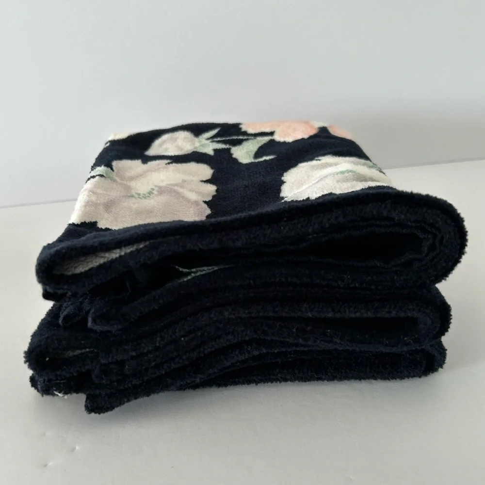 Vintage Andre Richard Springmaid Decorative Floral Bath Towels